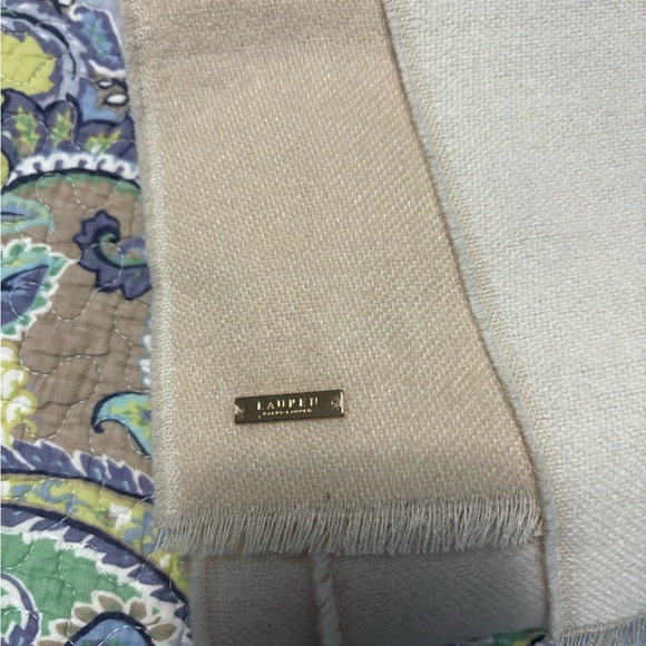Ralph Lauren winter scarf - Picture 3 of 4